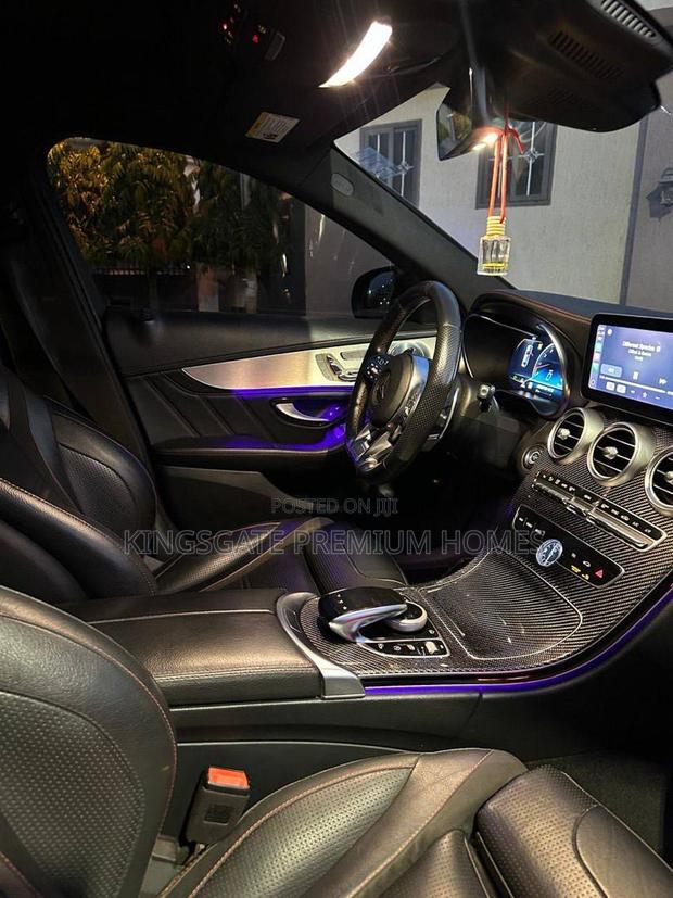Mercedes-Benz C43 2021 Blue