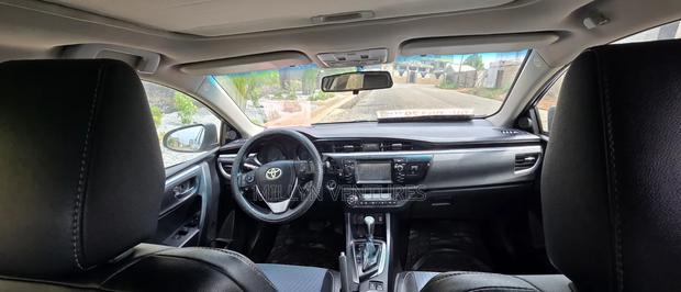 Toyota Corolla 2015 Blue