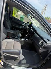 Toyota Corolla SE (1.8L 4cyl 2A) 2019 Black for sale