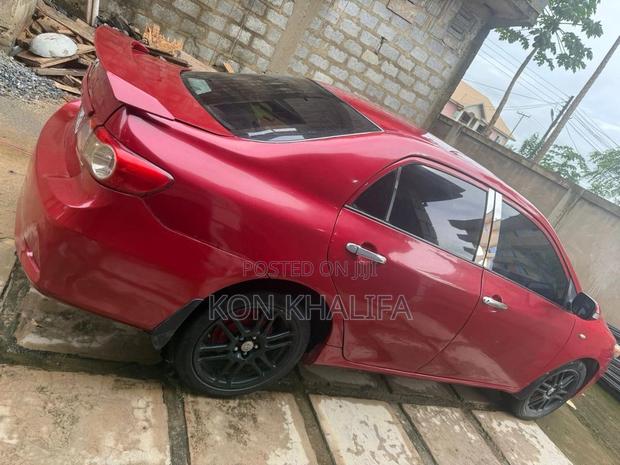 Toyota Corolla 2012 Red