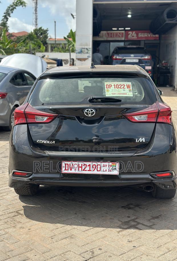 Toyota Corolla 2017 Black