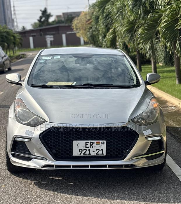 Hyundai Avante 2013 Silver