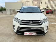 Toyota Highlander 2019 White for sale