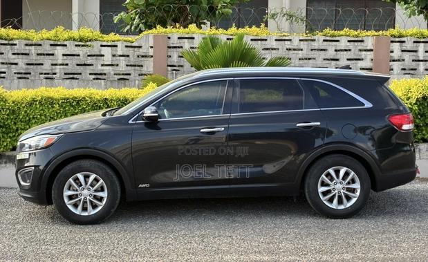 Kia Sorento 4dr SUV 2016 Black