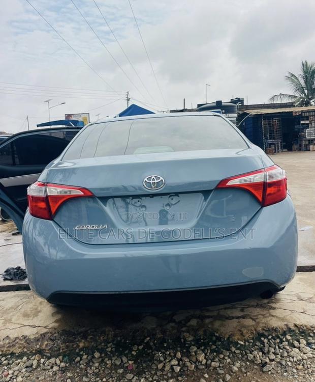 Toyota Corolla LE Eco 4dr Sedan (1.8L 4cyl CVT) 2016 Blue