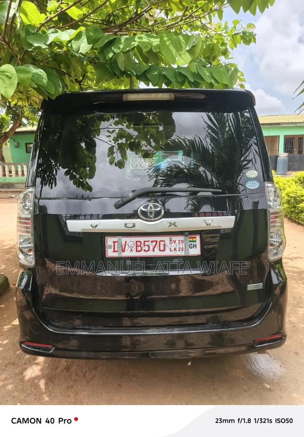 Toyota Voxy 2008 Black