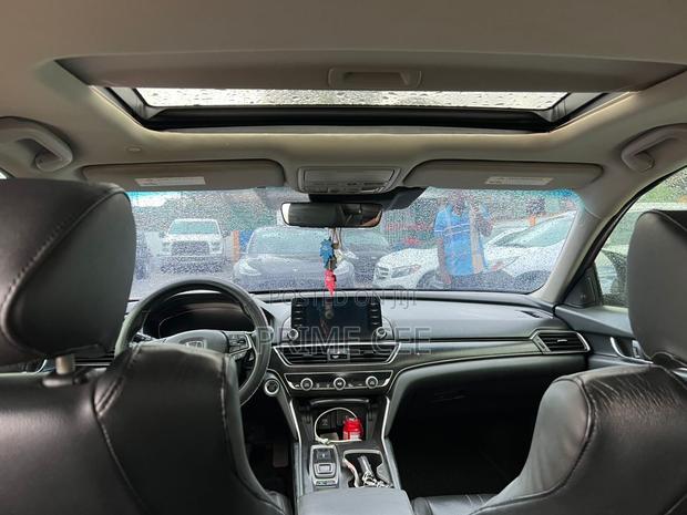 Honda Accord 2019 Red