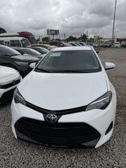 Toyota Corolla LE (1.8L 4cyl 2A) 2018 White for sale
