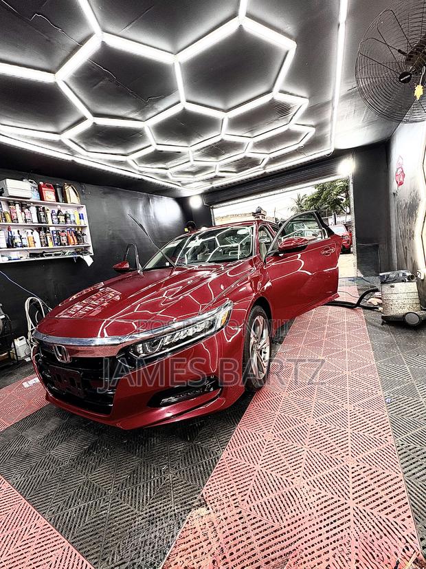 Honda Accord EX-L 2.0T 2018 Maroon