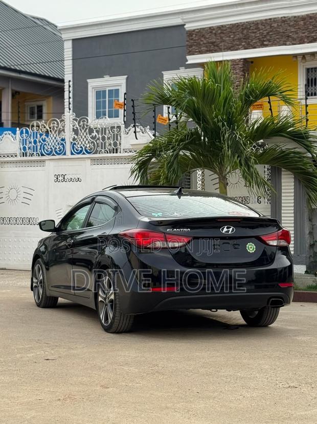 Hyundai Elantra Limited 4dr Sedan (1.8L 4cyl 6A) 2015 Black