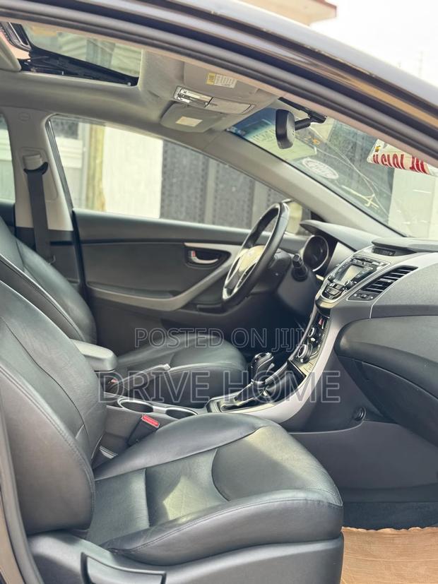 Hyundai Elantra Limited 4dr Sedan (1.8L 4cyl 6A) 2015 Black