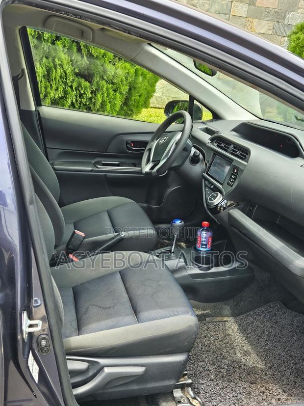 Toyota Aqua 2015 Blue