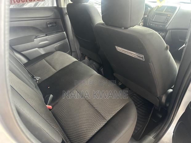 Mitsubishi RVR 2016 Silver