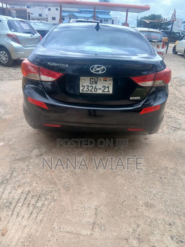 Hyundai Elantra 2013 Black