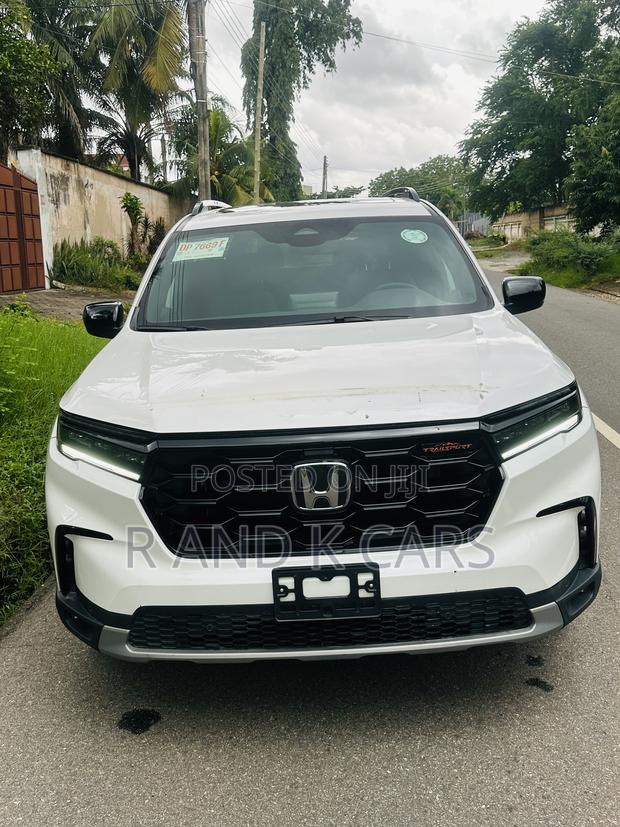 Honda Pilot Black Edition AWD 2025 White