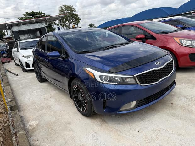 Kia Forte 2018 Blue