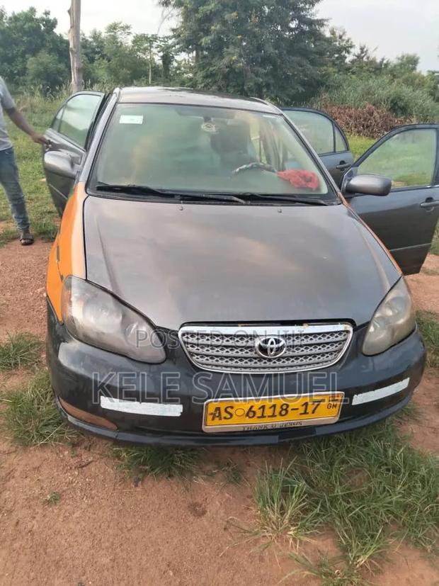 Toyota Corolla L 4-Speed Automatic 2013 Silver