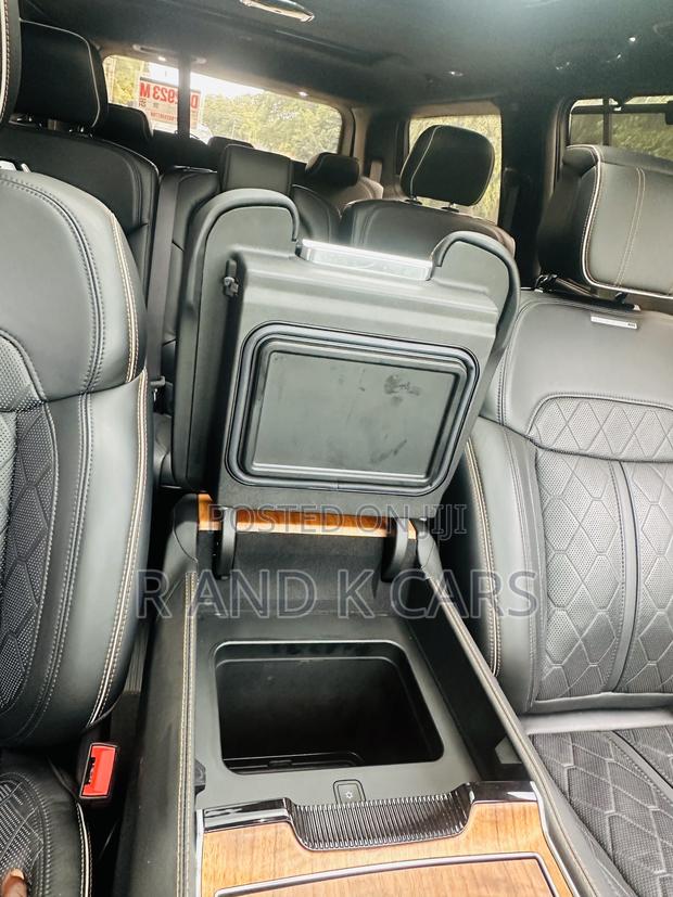Jeep Grand Wagoneer Series III 4WD 2024 White