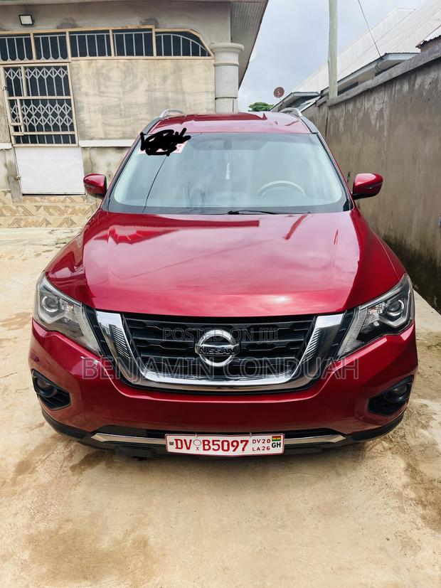 Nissan Pathfinder SV 4x4 2018 Red
