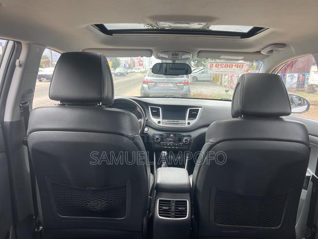 Hyundai Tucson Limited FWD 2018 White