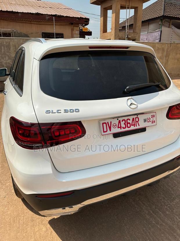 Mercedes-Benz GLC-Class 2021 White