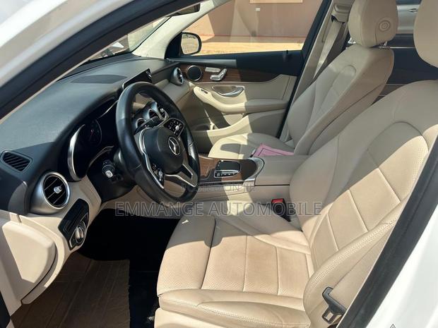 Mercedes-Benz GLC-Class 2021 White