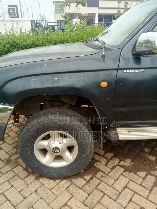 Toyota Hilux 2.5 Cab 2005 Blue