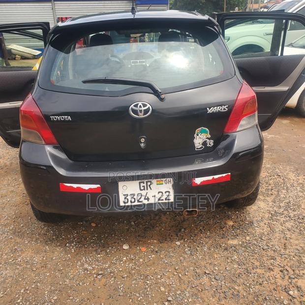 Toyota Yaris 2009 Black
