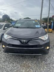 Toyota RAV4 2018 Gray for sale