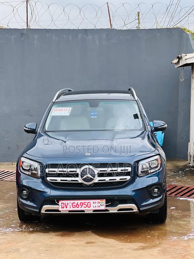 Mercedes-Benz GLB-Class 2021 Blue