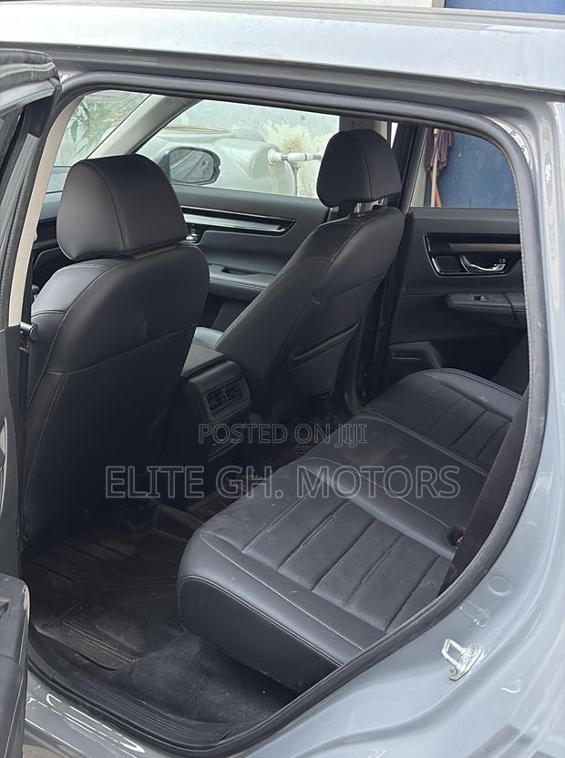 Honda CR-V 2024 Gray