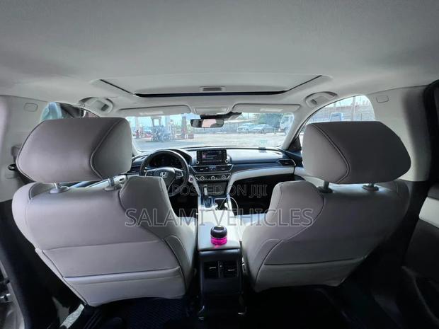 Honda Accord 2020 Gold