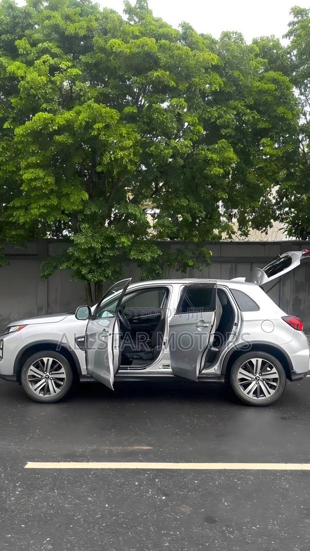 Mitsubishi Outlander SP FWD 2020 Silver