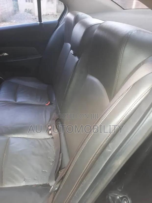 Chevrolet Cruze 2010 Black