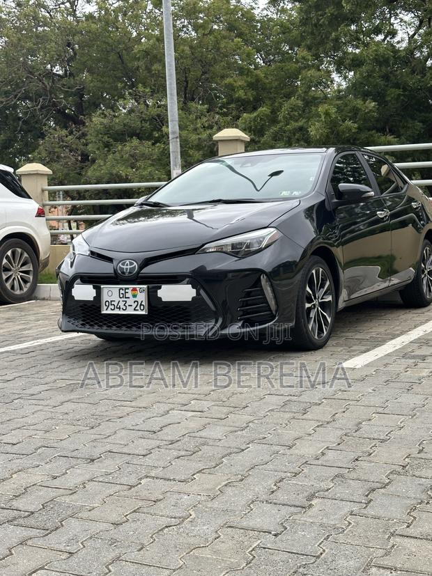 Toyota Corolla SE 4dr Sedan (1.8L 4cyl CVT) 2017 Black