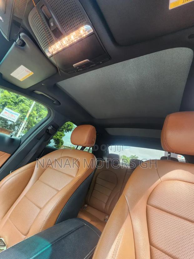 Mercedes-Benz C300 2020 Gray