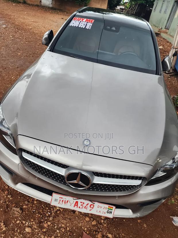 Mercedes-Benz C300 2020 Gray