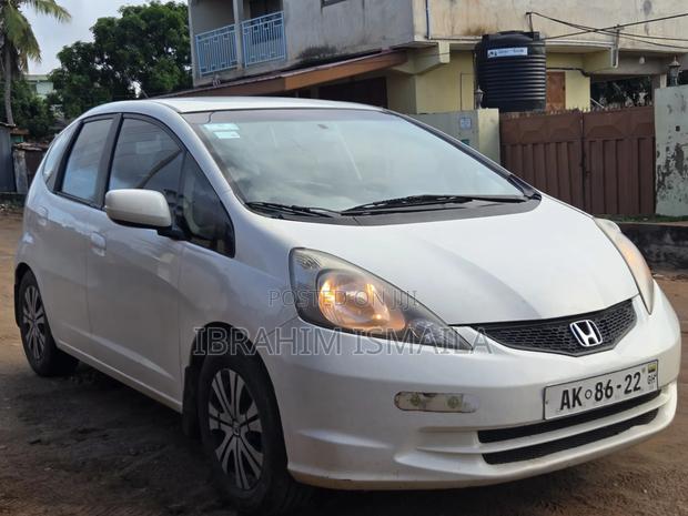 Honda Fit 2012 White
