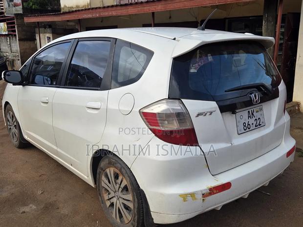 Honda Fit 2012 White