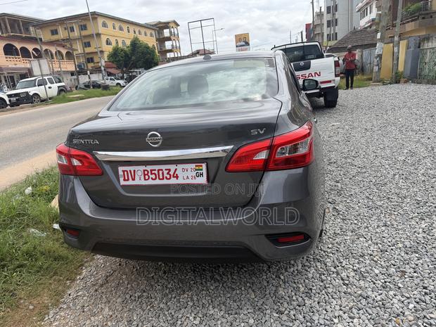 Nissan Sentra SV 2016 Gray