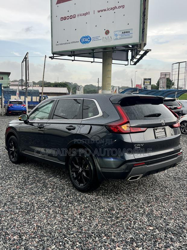 Honda CR-V Hybrid 2024 Gray