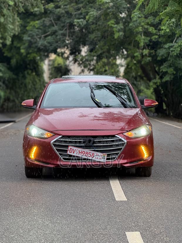 Hyundai Elantra Limited Sedan FWD (2.0L 4cyl 6A) 2017 Red