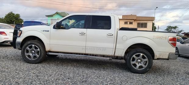 Ford F-150 Lariat 4dr SuperCrew 4WD 5.5 ft. SB (5.0L 8cyl 6A) 2014