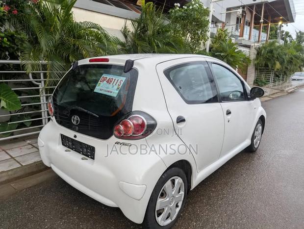 Toyota Aygo 2013 White
