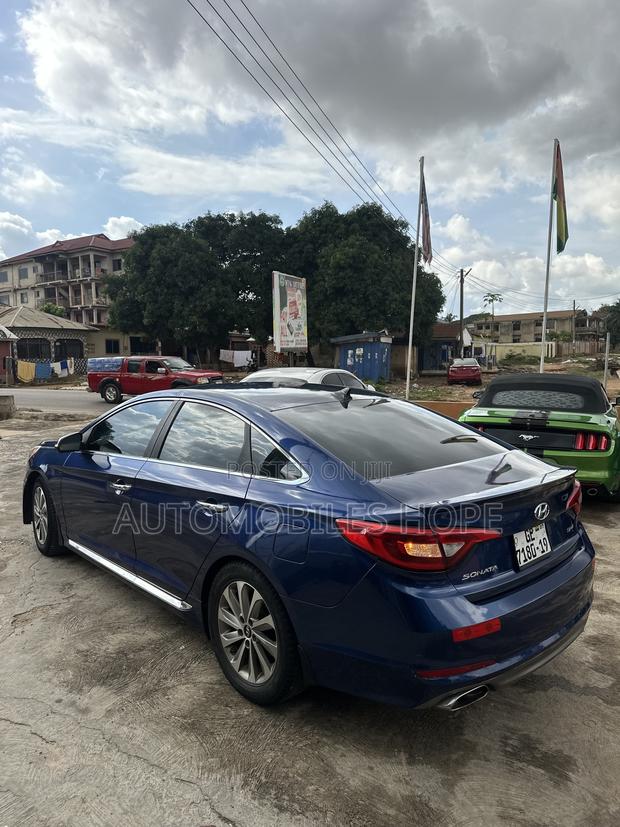 Hyundai Sonata Sport 4dr Sedan (2.4L 4cyl 6A) 2015 Blue