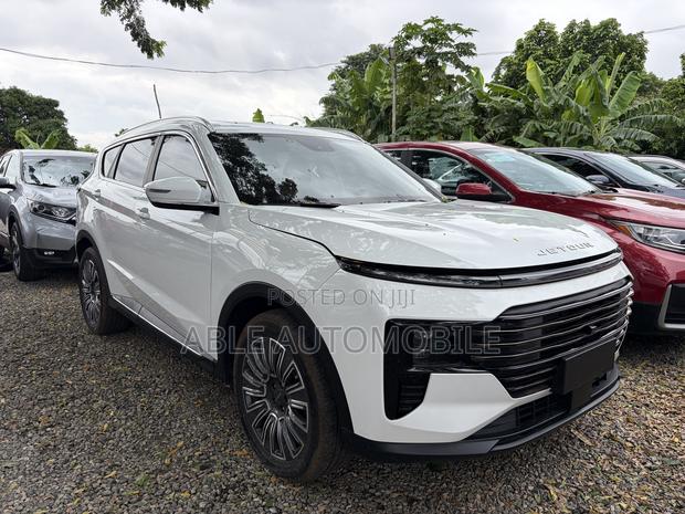 Jetour X70 Plus 2024 White