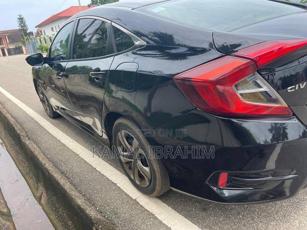Honda Civic LX 4dr Sedan (2.0L 4cyl) 2017 Black