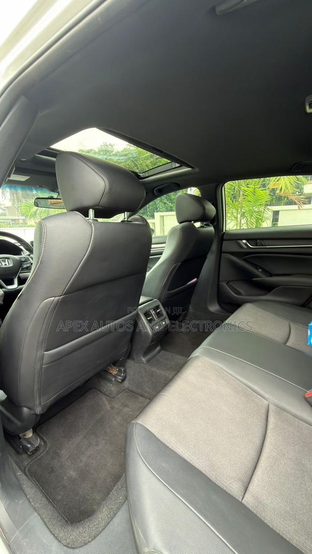 Honda Accord Sport 2.0T 2021 White