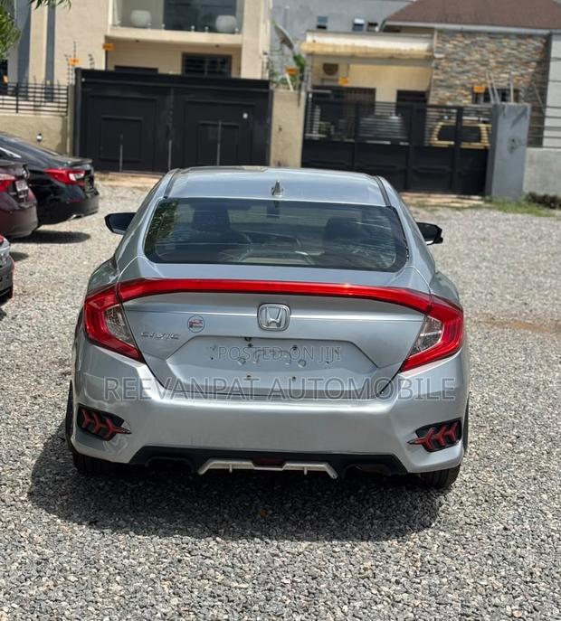Honda Civic 2016 Silver
