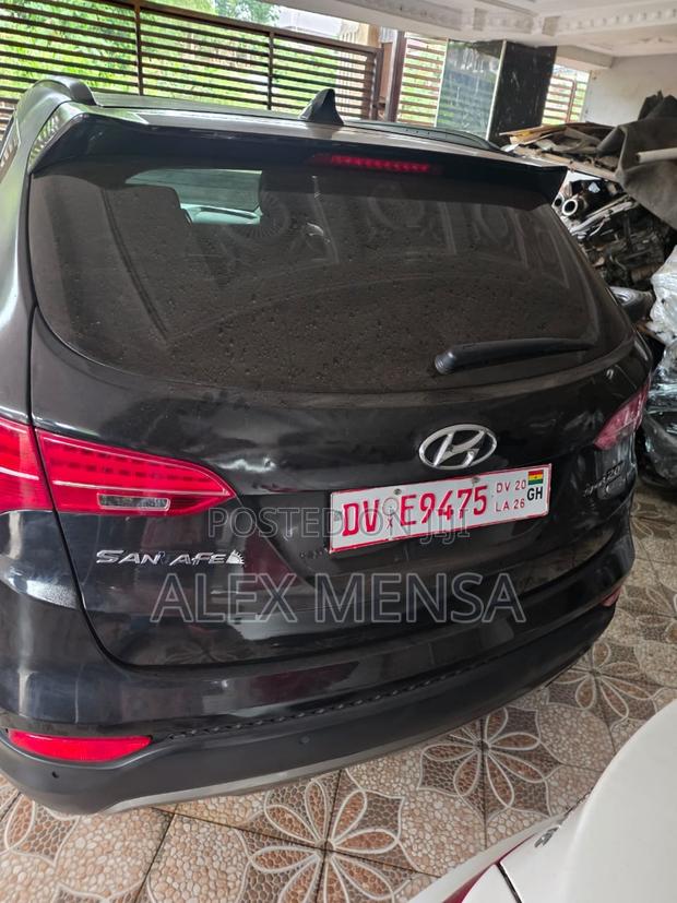Hyundai Santa Fe 2014 Black
